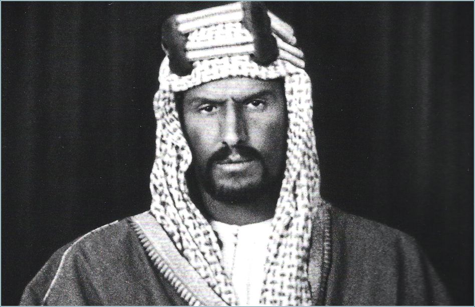 الملك عبدالعزيز